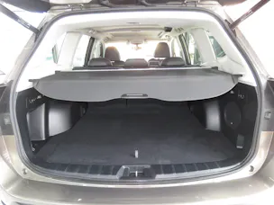Subaru Forester 2.0i e-Boxer Luxury Lineartronic (Automat, Hybrid)