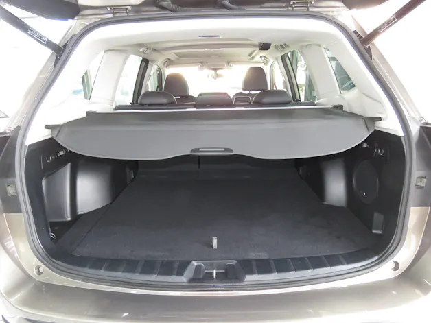 Subaru Forester 2.0i e-Boxer Luxury Lineartronic (Automat, Hybrid)