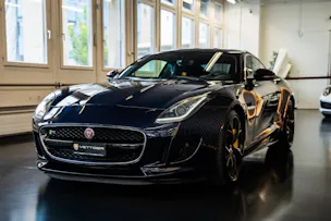 Jaguar F-Type Coupé R 5.0 V8 S/C