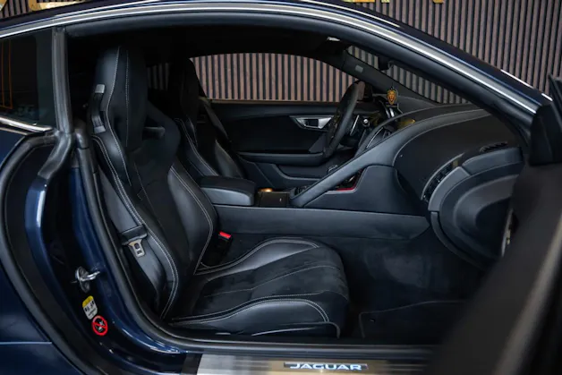 Jaguar F-Type Coupé R 5.0 V8 S/C