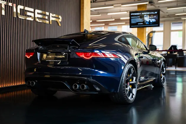 Jaguar F-Type Coupé R 5.0 V8 S/C