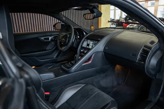 Jaguar F-Type Coupé R 5.0 V8 S/C