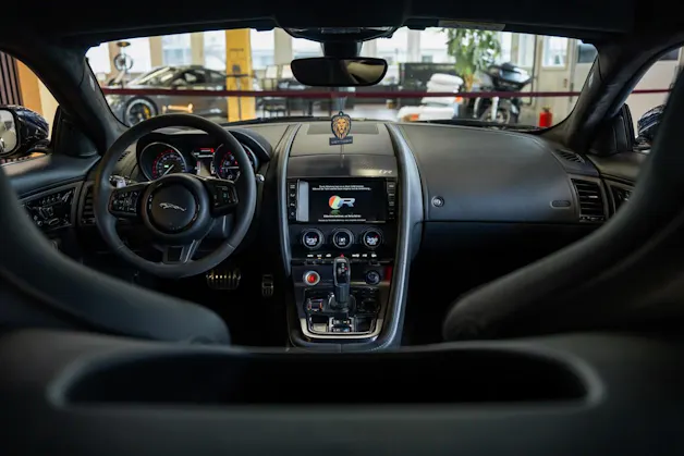 Jaguar F-Type Coupé R 5.0 V8 S/C