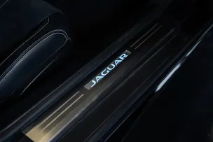 Jaguar F-Type Coupé R 5.0 V8 S/C