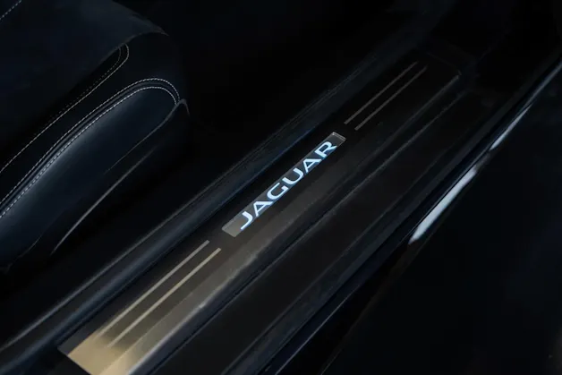 Jaguar F-Type Coupé R 5.0 V8 S/C