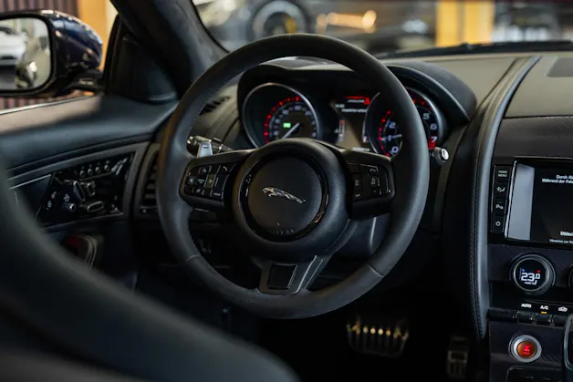 Jaguar F-Type Coupé R 5.0 V8 S/C