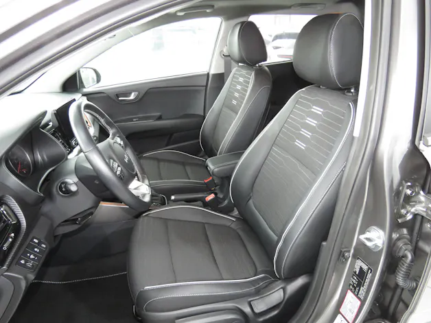 Kia Stonic 1.0 T-GDI MHEV GT-Line DCT (Automat)