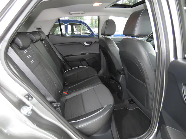 Kia Stonic 1.0 T-GDI MHEV GT-Line DCT (Automat)