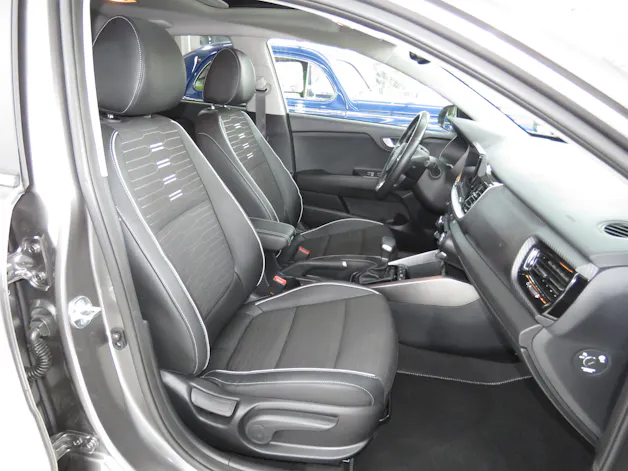 Kia Stonic 1.0 T-GDI MHEV GT-Line DCT (Automat)