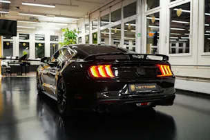 FORD Mustang Fastback 5.0 V8 GT