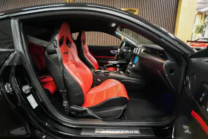 FORD Mustang Fastback 5.0 V8 GT