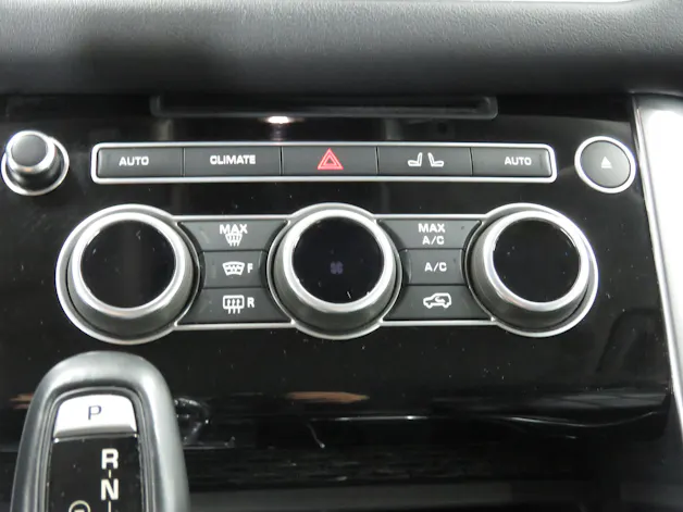 Land Rover Range Rover Sport 3.0 SDV6 HSE Automat (AHK 3.5 t)