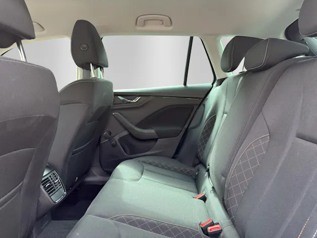 SKODA Kamiq 1.0 TSI Ambition DSG