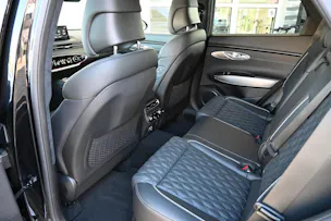 Genesis GV70 2.2 CRDI Luxury Black Edition AT8 AWD 4X4 + Voll-Ausstattung