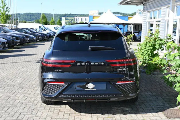 Genesis GV70 2.2 CRDI Luxury Black Edition AT8 AWD 4X4 + Voll-Ausstattung