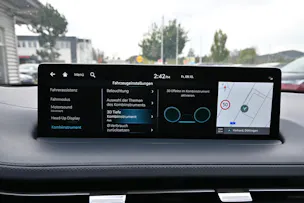 Genesis GV70 2.2 CRDI Luxury Black Edition AT8 AWD 4X4 + Voll-Ausstattung
