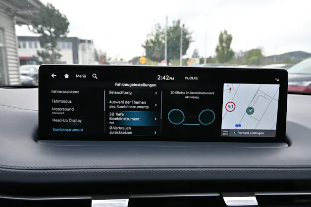 Genesis GV70 2.2 CRDI Luxury Black Edition AT8 AWD 4X4 + Voll-Ausstattung