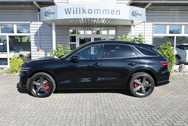 Genesis GV70 2.2 CRDI Luxury Black Edition AT8 AWD 4X4 + Voll-Ausstattung