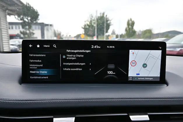 Genesis GV70 2.2 CRDI Luxury Black Edition AT8 AWD 4X4 + Voll-Ausstattung