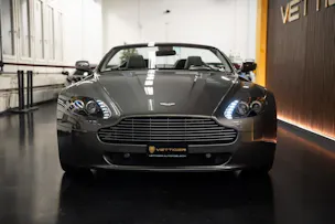 ASTON MARTIN V8 Vantage 4.7 Sportshift