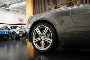 ASTON MARTIN V8 Vantage 4.7 Sportshift