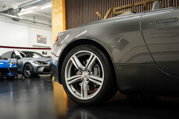 ASTON MARTIN V8 Vantage 4.7 Sportshift
