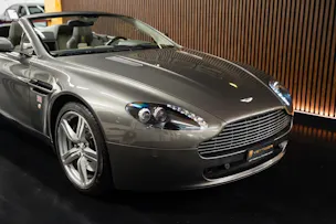ASTON MARTIN V8 Vantage 4.7 Sportshift