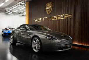 ASTON MARTIN V8 Vantage 4.7 Sportshift