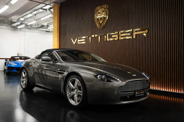 ASTON MARTIN V8 Vantage 4.7 Sportshift