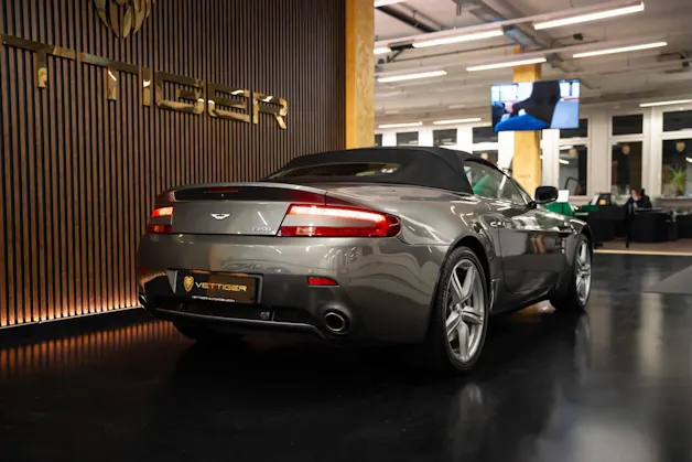 ASTON MARTIN V8 Vantage 4.7 Sportshift