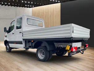 MERCEDES-BENZ Sprinter 519 CDI Standard 9G-TRONIC 4x4
