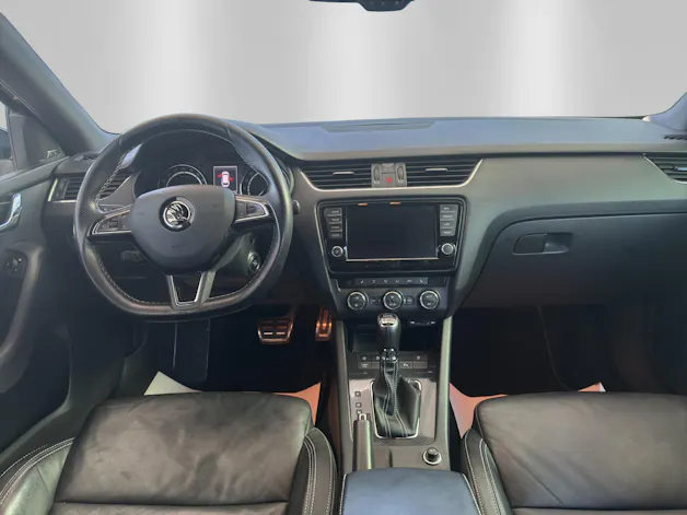 SKODA Octavia Combi 2.0 TDI RS DSG