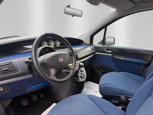FIAT Ulysse 2.2 16V JTD Swiss Edition