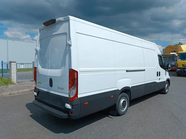 IVECO 35 S 16 SVL