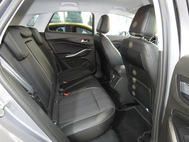 OPEL Grandland 1.2i TP GS Line Automatik
