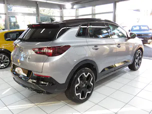 OPEL Grandland 1.2i TP GS Line Automatik