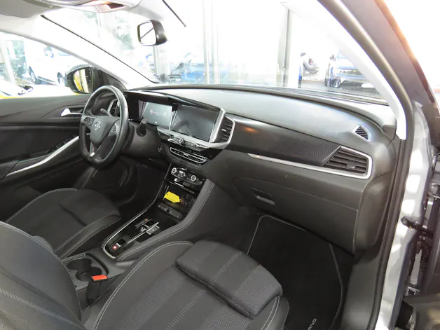 OPEL Grandland 1.2i TP GS Line Automatik