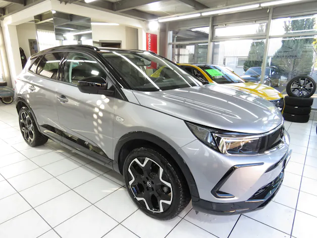 OPEL Grandland 1.2i TP GS Line Automatik