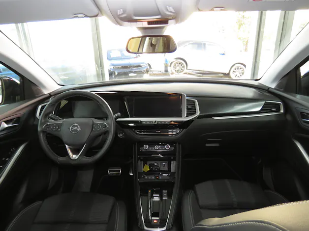 OPEL Grandland 1.2i TP GS Line Automatik