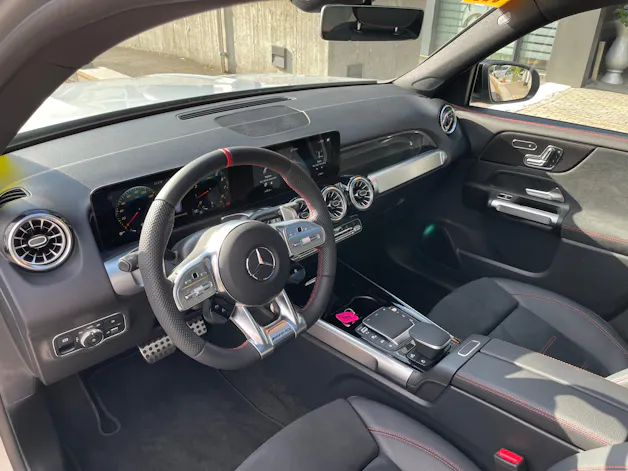 MERCEDES-BENZ GLB 35 AMG 4Matic 8G-Tronic
