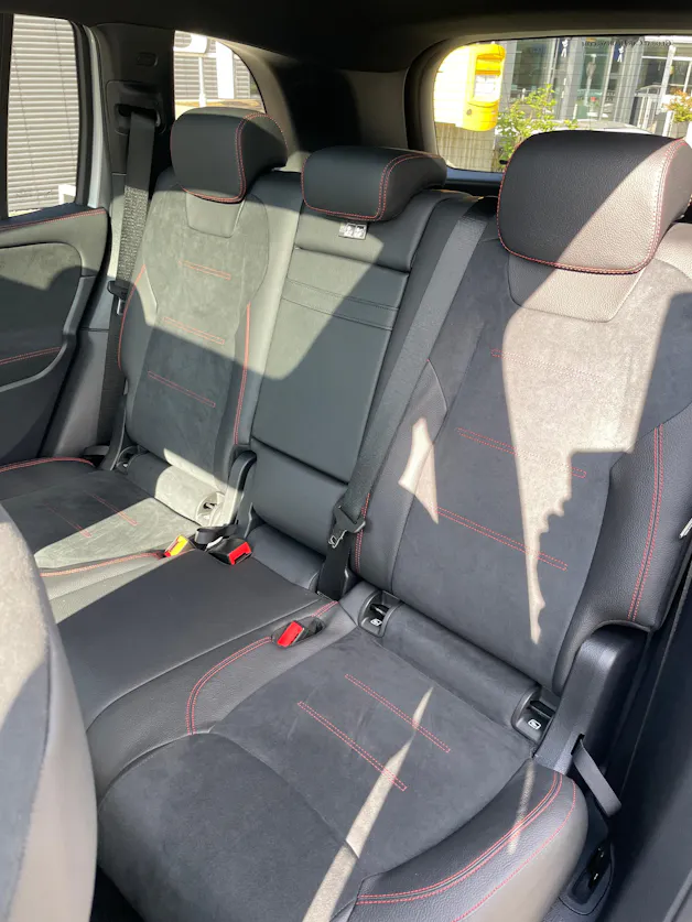 MERCEDES-BENZ GLB 35 AMG 4Matic 8G-Tronic