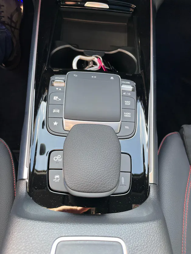 MERCEDES-BENZ GLB 35 AMG 4Matic 8G-Tronic