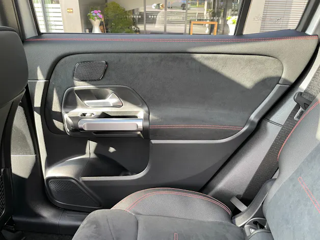 MERCEDES-BENZ GLB 35 AMG 4Matic 8G-Tronic
