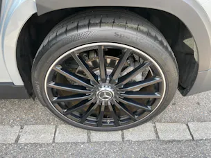 MERCEDES-BENZ GLB 35 AMG 4Matic 8G-Tronic
