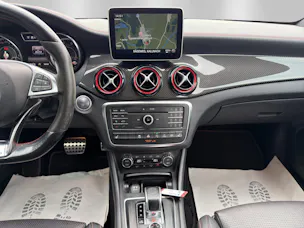 MERCEDES-BENZ CLA Shooting Brake 45 AMG 4Matic Speedshift