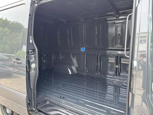 MERCEDES-BENZ Sprinter 319 CDI Standard 9G-TRONIC 4x4