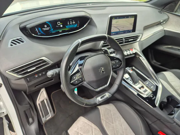PEUGEOT 3008 300e Hybrid4 GT EAT8
