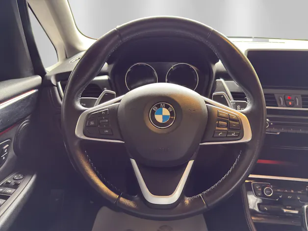 BMW 218d xDrive Active Tourer Steptronic Sport Line
