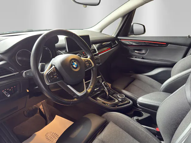 BMW 218d xDrive Active Tourer Steptronic Sport Line