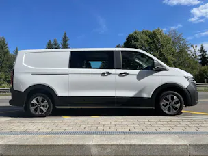 VW Transporter Plus 2.0 TDI 4Motion Lang Automat Pan Americana, 5-Sitzer